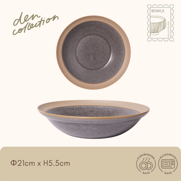 Earth Tone Shallow Bowl in matte gray with raw-textured rim, wide 21cm design perfect for salads and soups / アーストーン軽量浅鉢(グレー)マットな質感と素地リムが特徴の21cm浅型うつわ。サラダやスープに最適