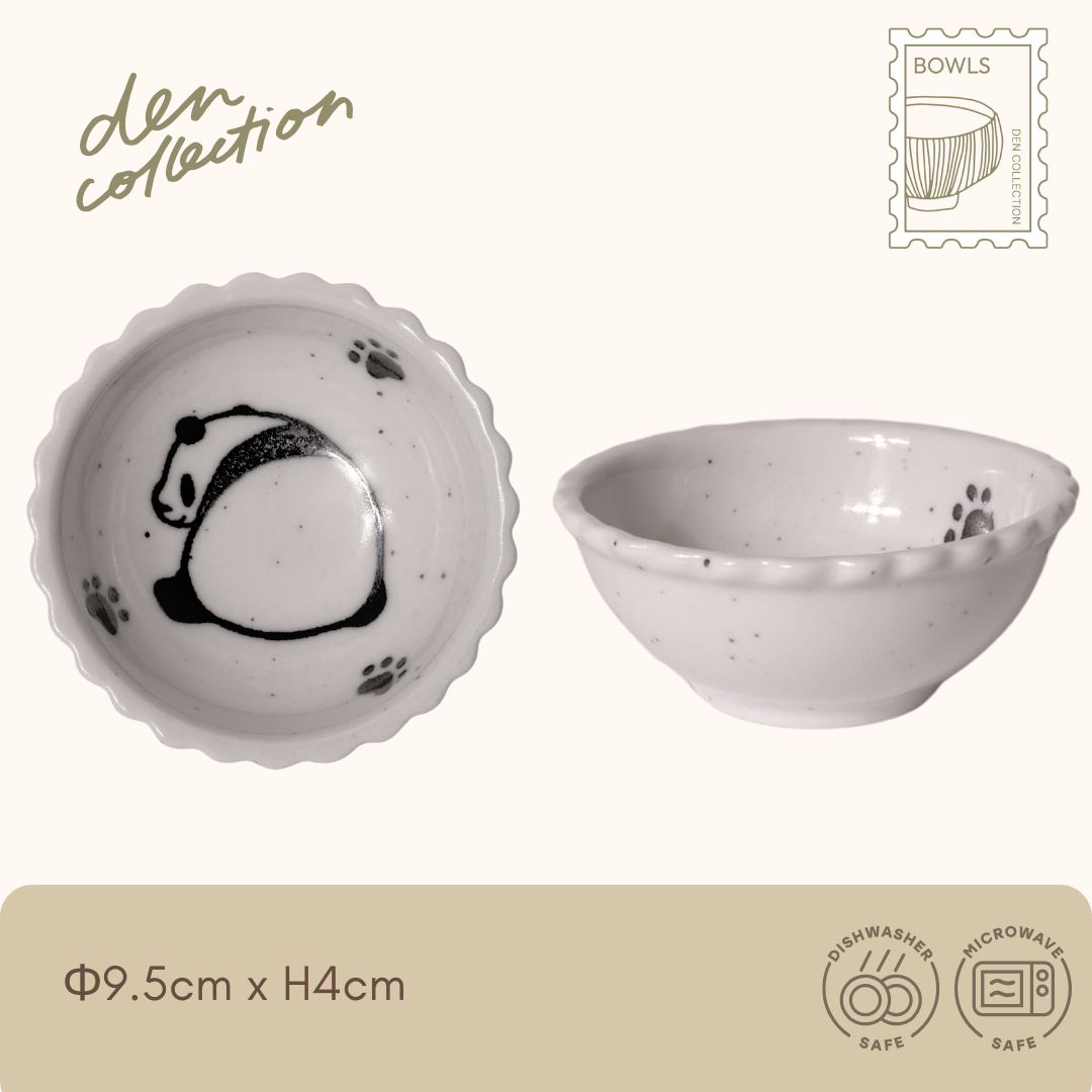 Panda Minmin Bowl – Curly Nap Time, small white bowl with curled-up sleeping panda and paw prints / パンダのミンミンボウル くるんとおやすみ 丸くなって眠るパンダと足あとが描かれた白い小鉢