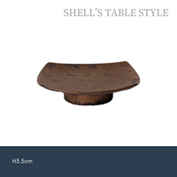 Dĩa vuông chân cao men vàng