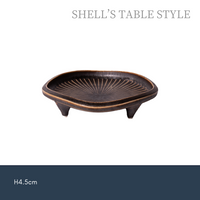 Dĩa tròn hoa cúc 4 chân