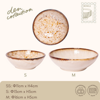 Aki Taki Bowl – Japanese ceramic bowl named for autumn waterfall motif, featuring flowing amber-ivory glaze evoking cascading leaves and soft seasonal light. Available in three sizes, each unique.  
秋ノ滝鉢。秋の滝をイメージした和陶ボウル。琥珀とアイボリーの流れる釉調が、落ち葉と柔らかな季節の光を思わせる三サイズ展開の一点物ボウルです。