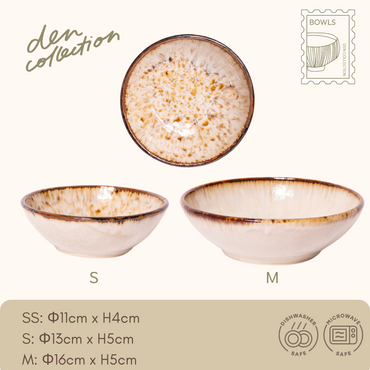 Aki Taki Bowl – Japanese ceramic bowl named for autumn waterfall motif, featuring flowing amber-ivory glaze evoking cascading leaves and soft seasonal light. Available in three sizes, each unique.  
秋ノ滝鉢。秋の滝をイメージした和陶ボウル。琥珀とアイボリーの流れる釉調が、落ち葉と柔らかな季節の光を思わせる三サイズ展開の一点物ボウルです。