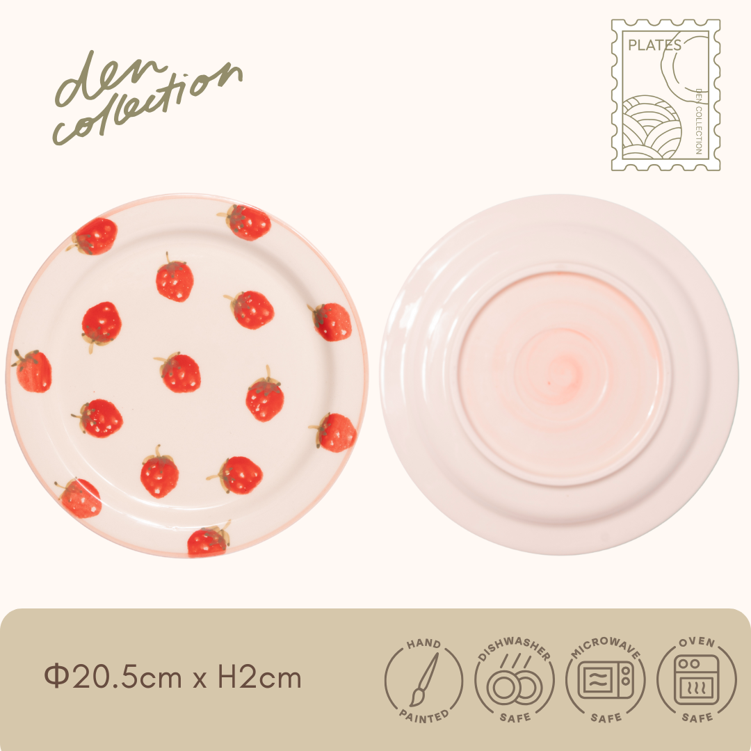 Fruity Basket Plate – Strawberry design with scattered red berries, hand-painted in a cute and fresh style. / フルーティバスケットプレート – 赤いいちごがちりばめられた、キュートで爽やかな手描きデザイン。