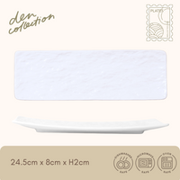 Noir Slate Rectangular Plate in white – a modern rectangular plate with a clean, stone-like finish. 爽やかな白色のスレート細角プレート、料理を引き立てるシンプルな美しさ。