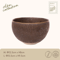 WabiSabi Donburi Bowl in Golden Drip – Deep brown with soft golden glaze, blending rustic charm with elegance. / 濃茶に金色の流れ模様が入った丼ぶり。上品で落ち着いた佇まい。