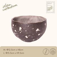 WabiSabi Donburi Bowl in Ink Splash – Deep brown with white splash patterns, offering a bold, expressive feel. / 濃茶の釉薬に白い飛び筆模様が映える個性的な丼ぶり。印象的な和の雰囲気。