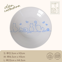 Wire Art Cat Plate in blue – Elegant blue cat line illustration on a round porcelain plate, crafted in traditional Mino ware. / ワイヤーキャットプレート 青色。青い線画の猫が描かれた、美濃焼の上品な丸皿。日常使いにもギフトにもおすすめ。